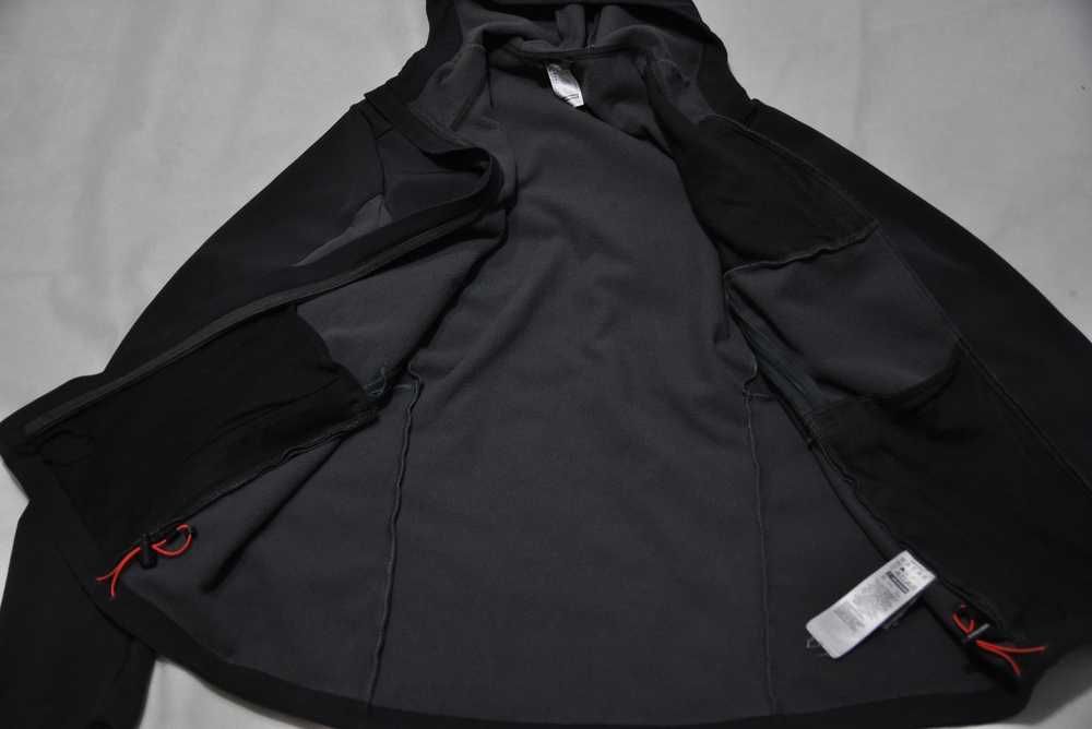 QUECHUA M damska kurtka trekkingowa z kapturem softshell rs5v