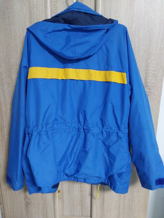 Kurtka na grubej podszewce firmy BERGHAUSE