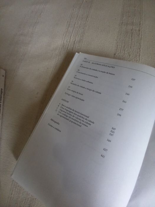 Dois livros de Arquitectura e oferta de outro