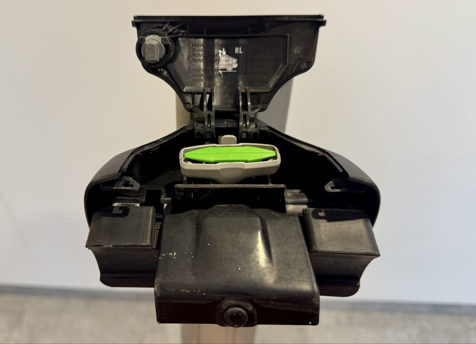 Bagażnik dachowy belki  Thule 132cm