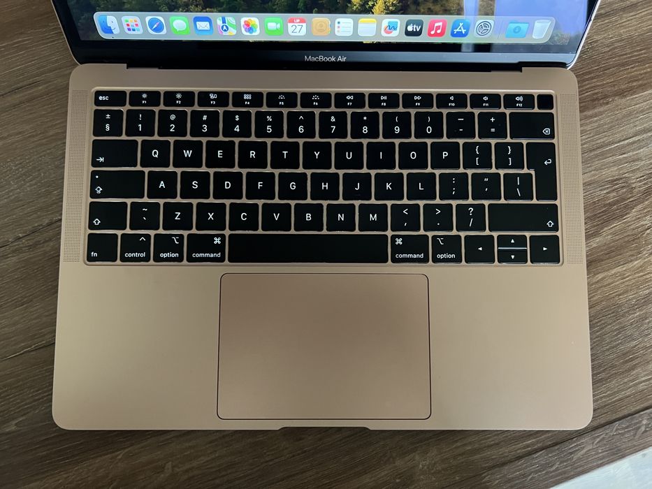 Macbook Air A1932 8GB RAM 128 GB SSD Rose Gold