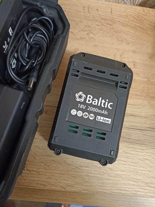 Шуруповерт Baltiс