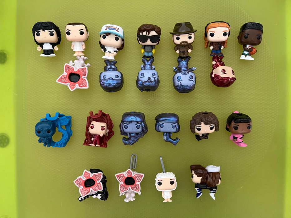 STRANGER THINGS Ovo kinder Joy - Coleção completa 24 figuras Pop Funko