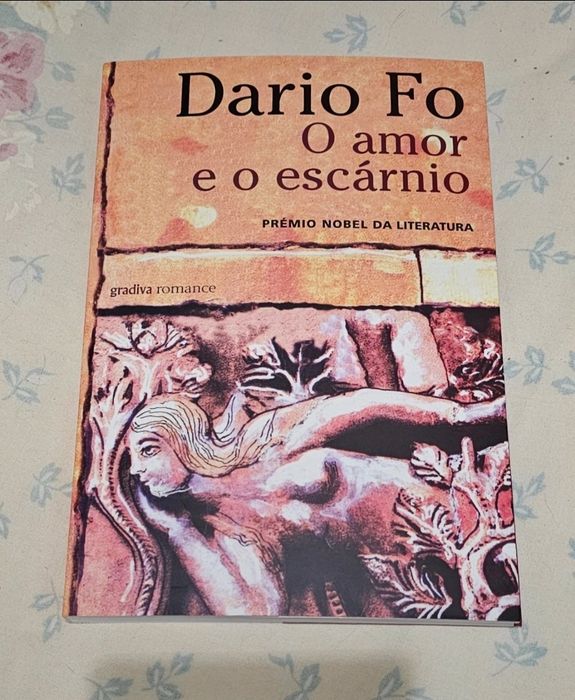 Livro O amor e o escárnio