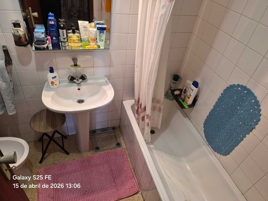 Apartamento T2 para venda - Av. Bento Jesus Caraça, Setúbal