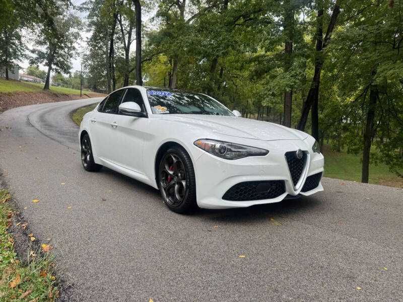 2017 Alfa Romeo Giulia Ti 5400