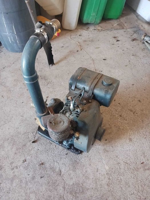 Bomba de água em bom estado