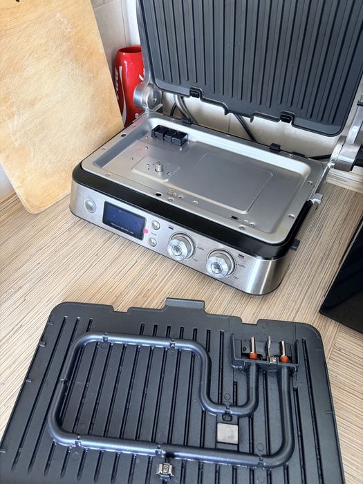 Grill elektroniczny Braun