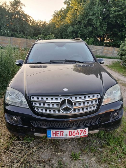 Mercedes-Benz ML Mercedes Benz ML320 Bardzo ładny stan