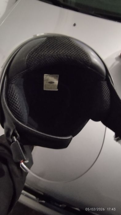 Capacetes 2  para venda. 25,00€ cada.