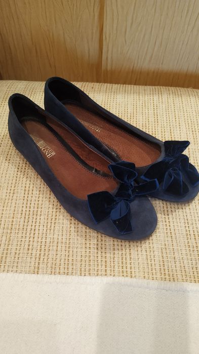 Продам замшеві балетки 38р