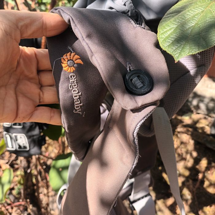 Porta bebés, ErgoBaby como novo