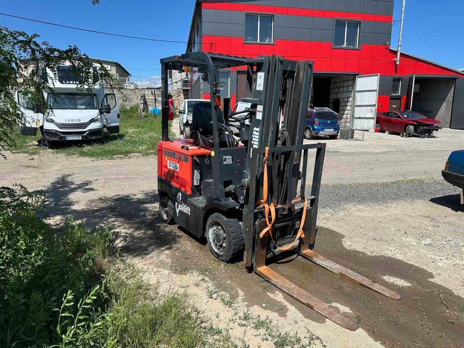 Электропогрузчик TAILIFT FB 25  2,5 т