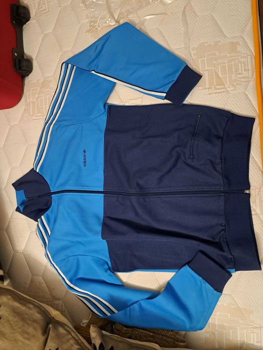 Adidas casaco L em bom estado