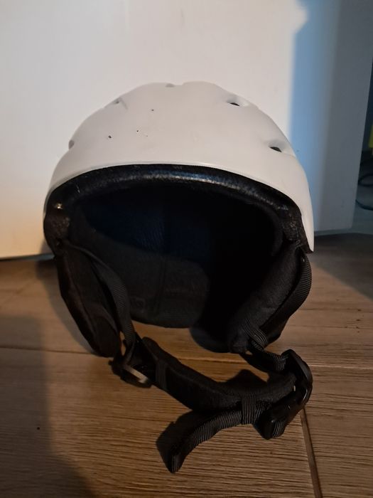 Kask narciarskie sevenfor7