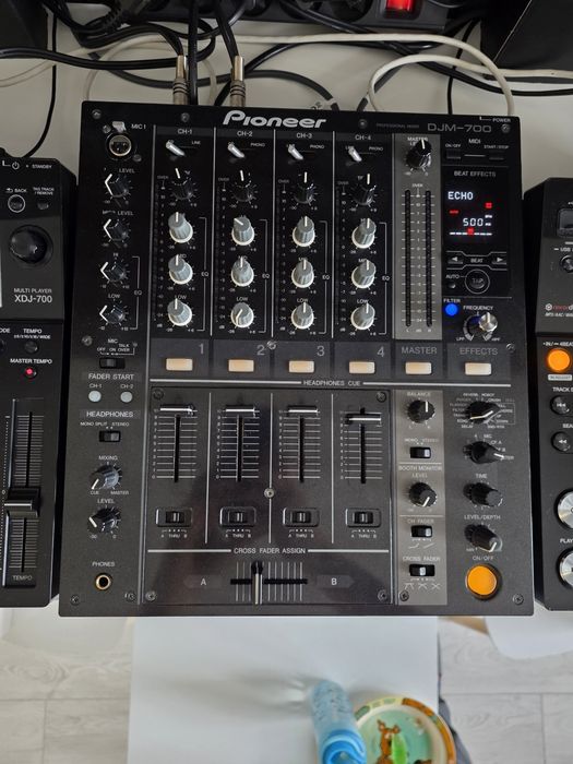 Pioneer xdj 700 + djm 700