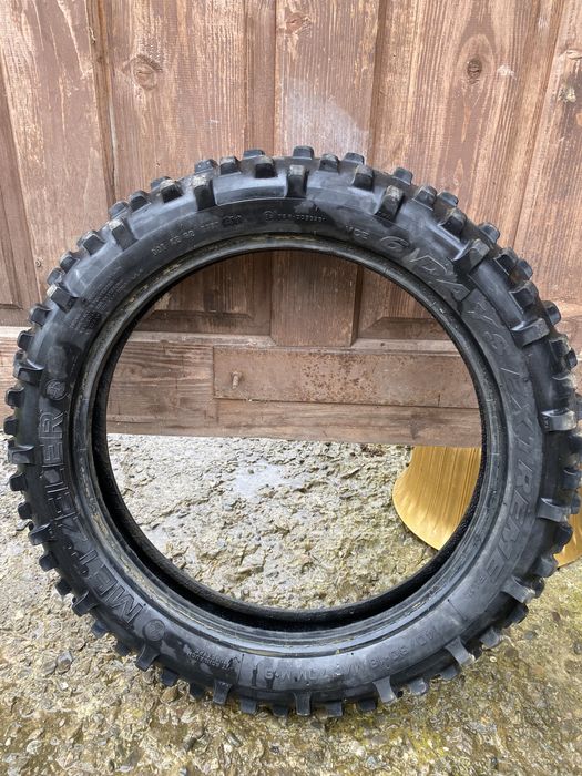 Мото шина Metzeler 140/80 R18