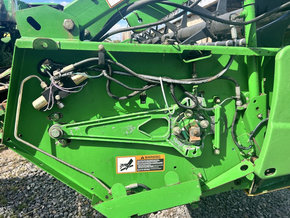 Жатка Флекс JOHN DEERE 630 flex на сою гідрофлекс