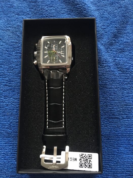 Продам новые мужские наручные часы