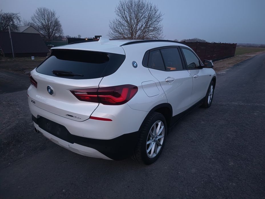 BMW x2 2022 hybryda plugin