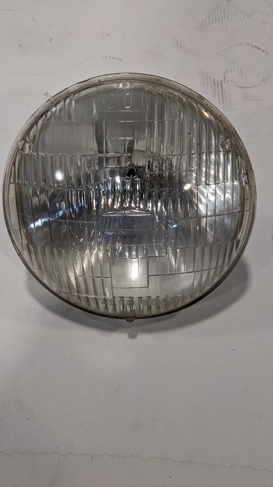 Datsun 1200 - Vário Material