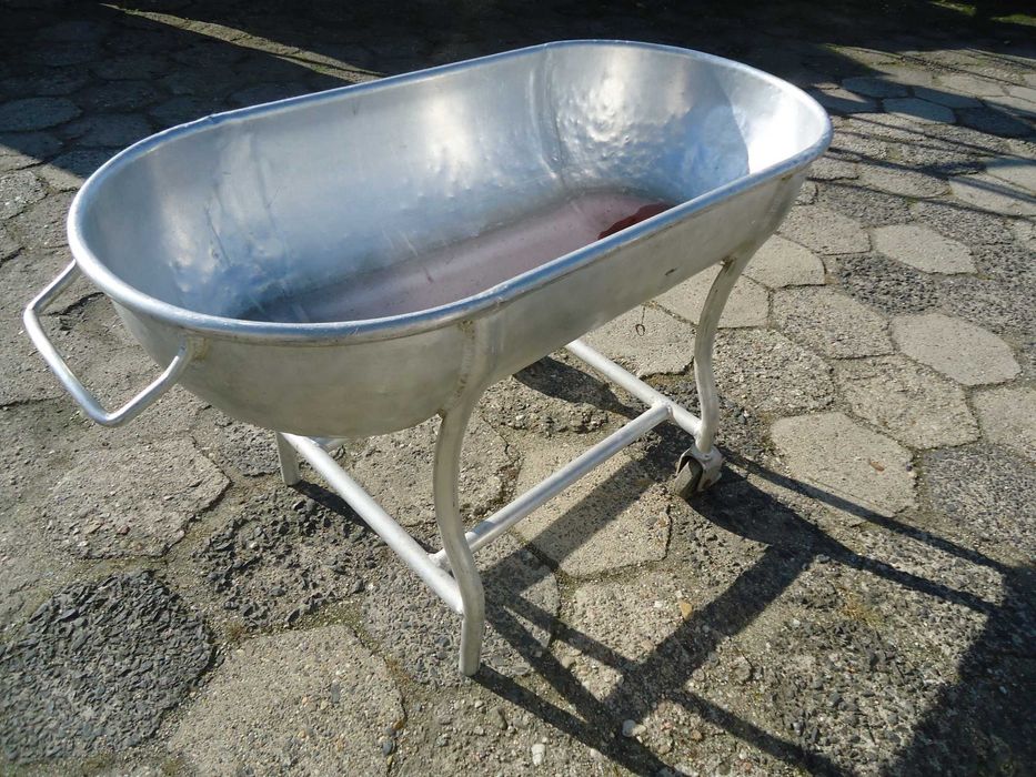 Wanna aluminiowa 100L na kółkach