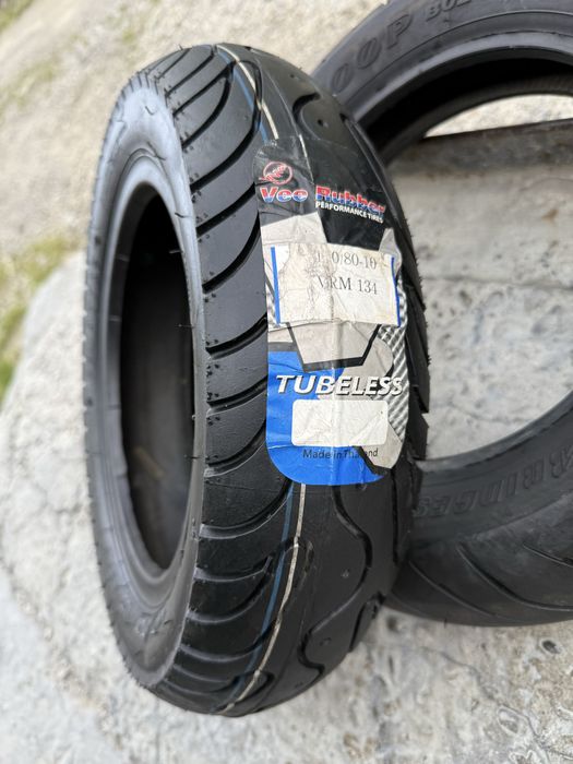 Шини для мопеда, скатера 110/80R10 Michelin, Bridgestone, Vee Rubber