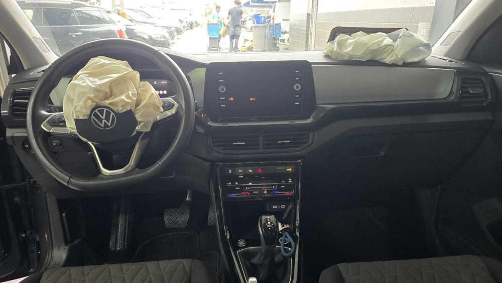 Volkswagen T-Cross 1.0 TSI  - Salvado