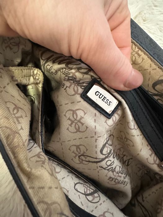 Torebka listonoszka guess