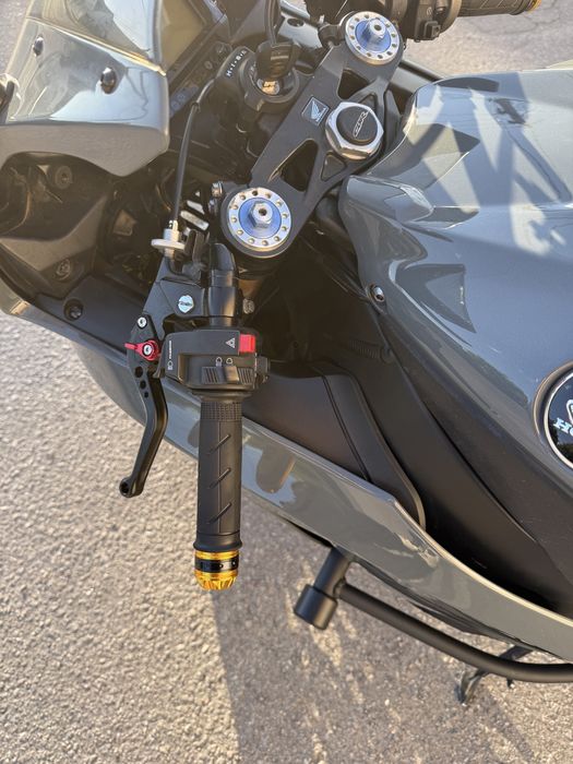 Honda cbr1000rr sp 2014 лімітований