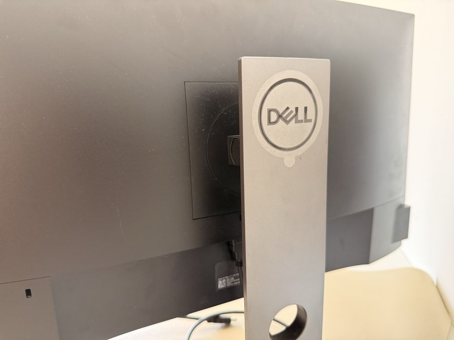 Monitor Dell P2419h 24” LED IPS FullHD