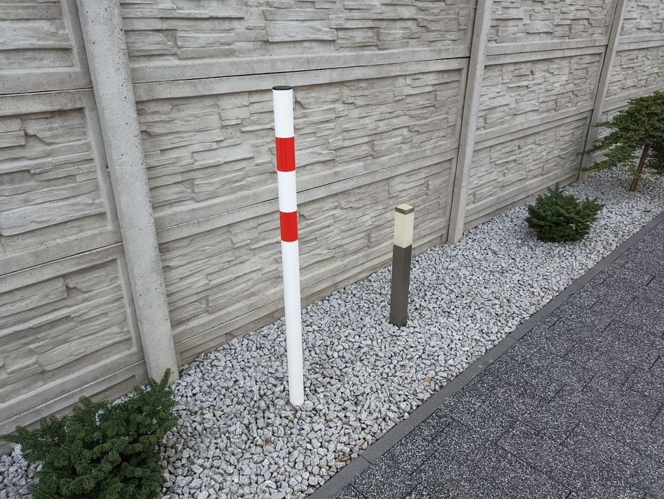 Słupek 150 cm ostrzegawczy biało czerwony drogowy parkingowy fi55