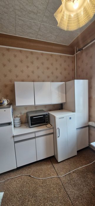 БЕЗ КОМИССИИ!!!Сталинка 75м2.Центр.Героев Харькова 57/63