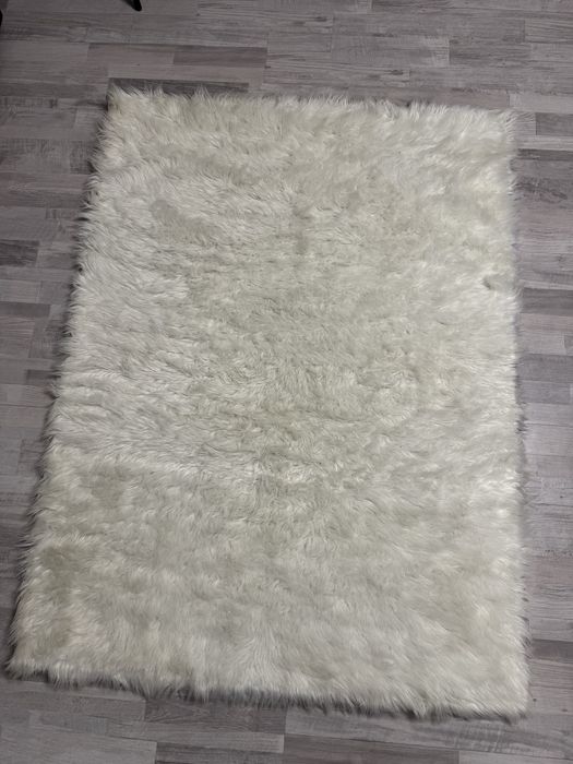 Килим білий. Коврик 120*164