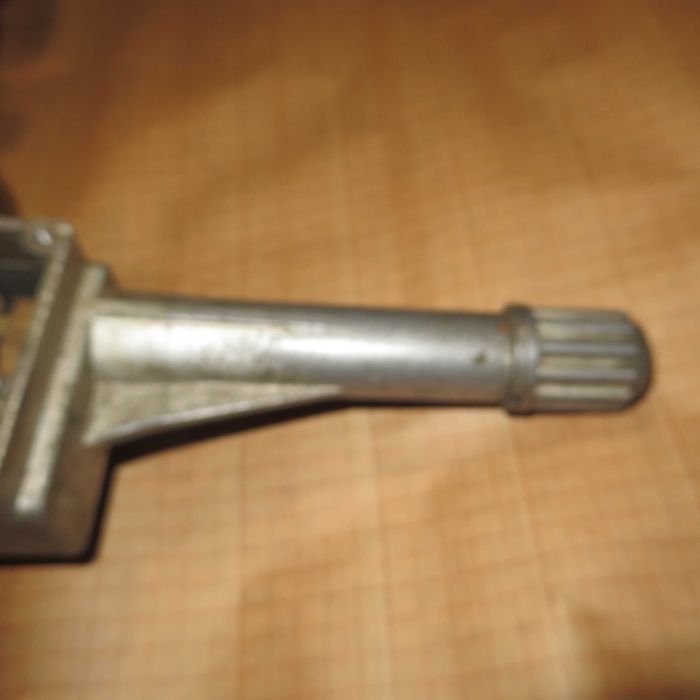 Низькооборотна редукторна реверсивна дрель и-29 1959років+ патрон 15м