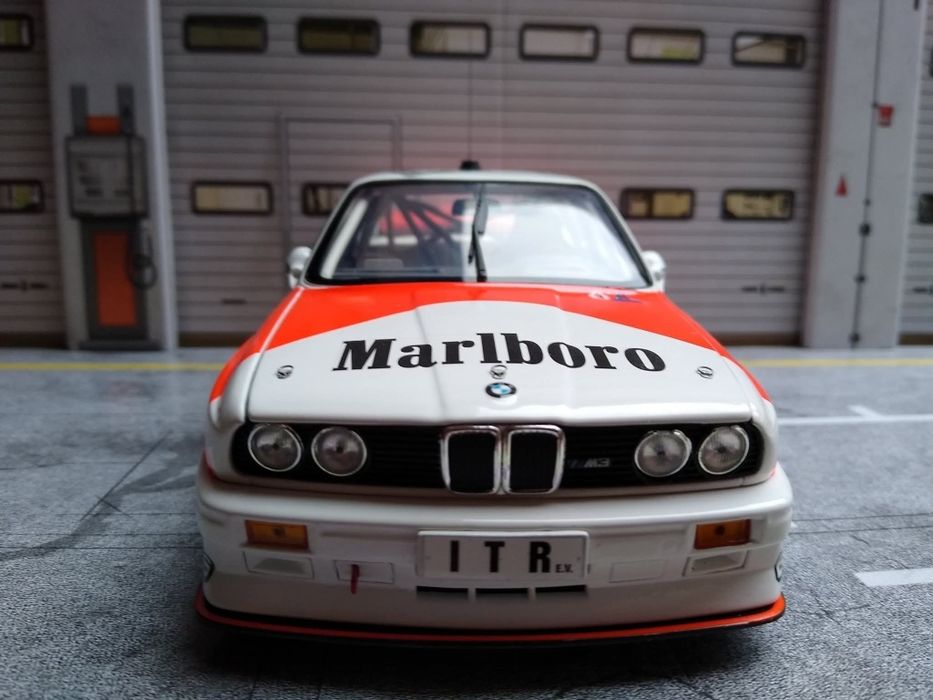 1:18 BMW M3 E30 DTM Minichamps