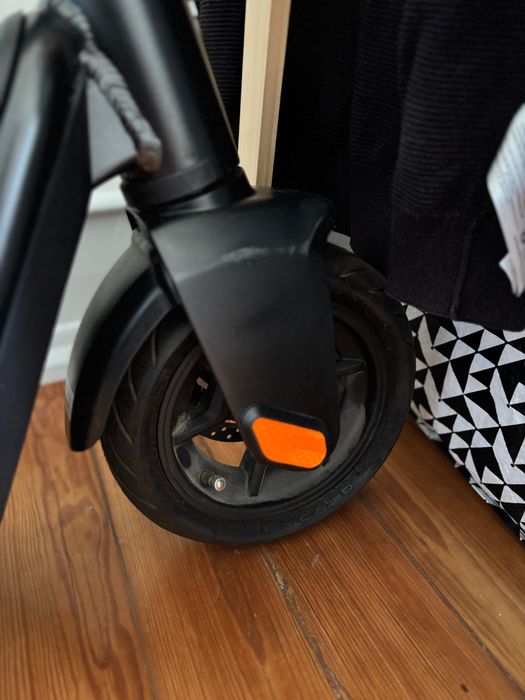 Trotinete Elétrica NIU KQi3 Pro – Excelente estado + acessórios