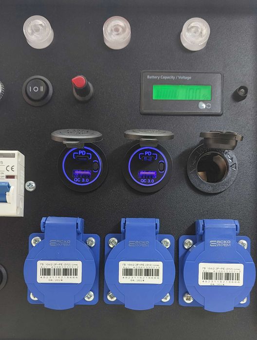 Мобільна зарядна станція LiFePo4 вироблено в Україні. Гарантія