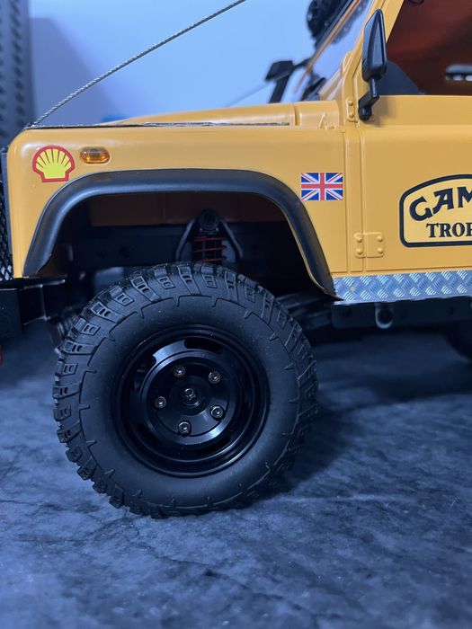 Mn99 v2 RC Land Rover d90 Camel