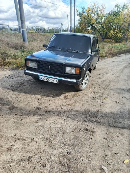 Продам  ВАЗ 2107 инжектор