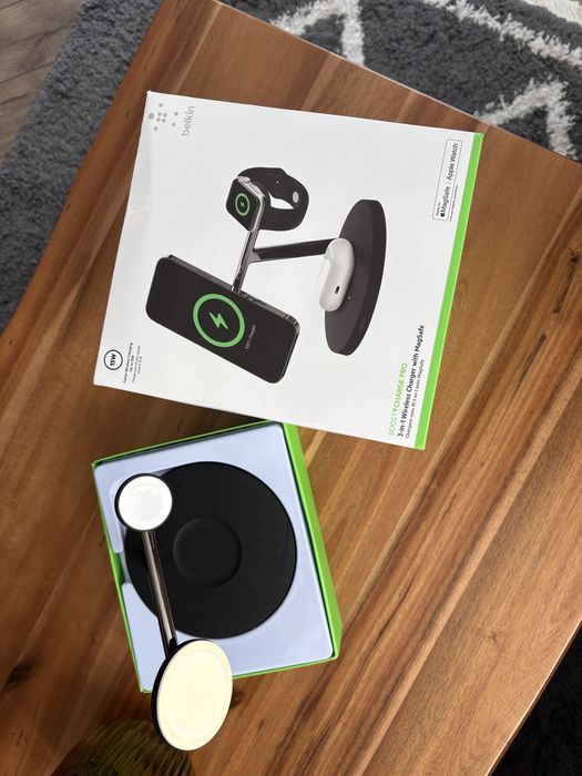 Продам Belkin 3-in-1 Wireless Charging Stand 15W