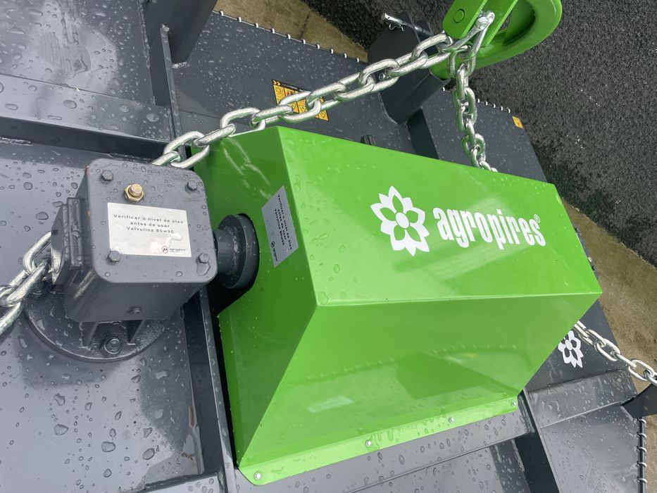 Capinadeira 2,50m profissional florestal