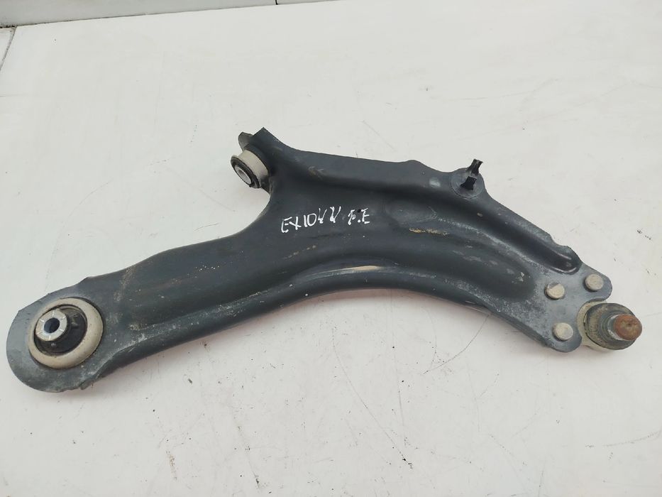 Braço de suspensão frente esquerdo RENAULT Kangoo Express (FW0/1_)