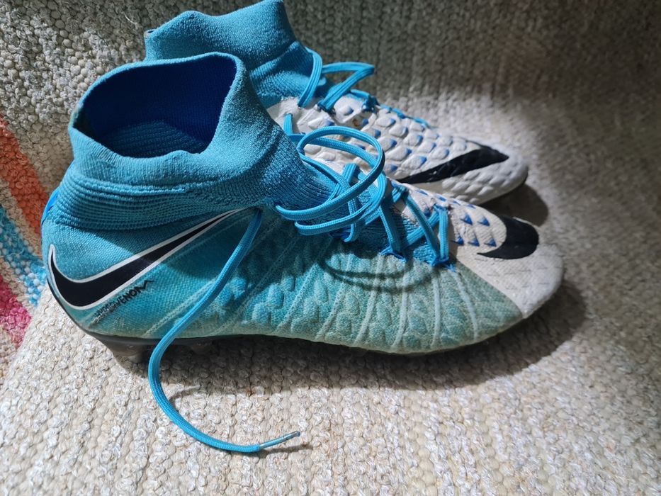 Chuteiras nike hypervenom pitons mistos