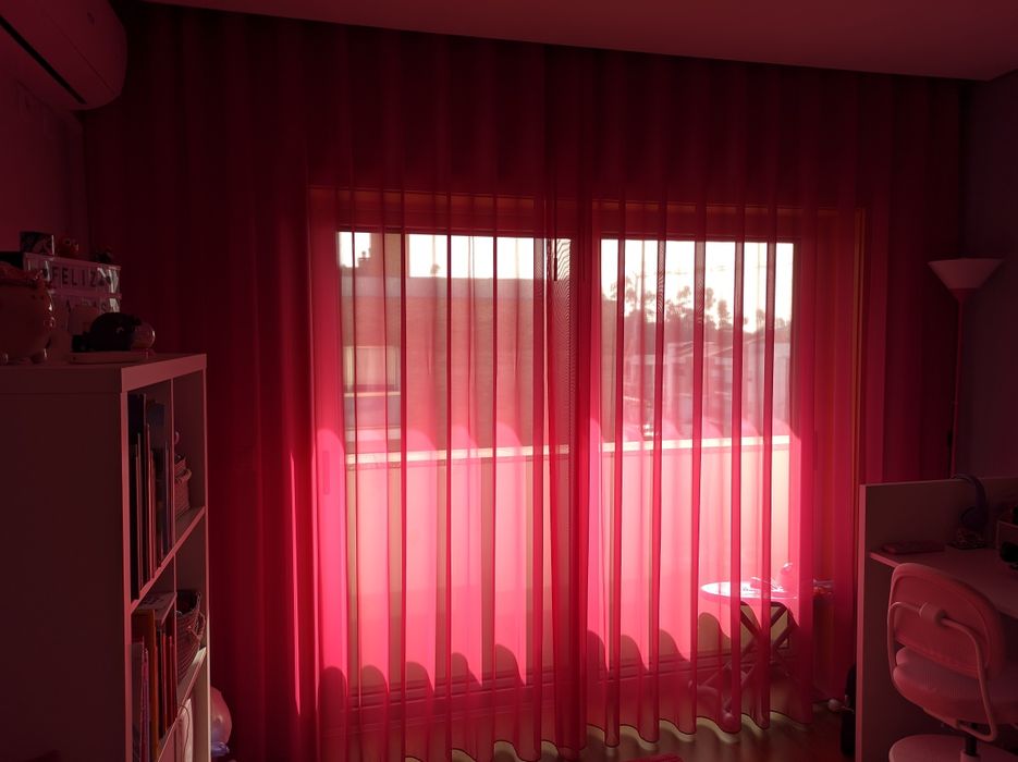 Cortinados/ cortinas quarto menina rosa forte