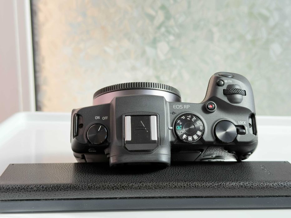 Продаю Canon EOS RP