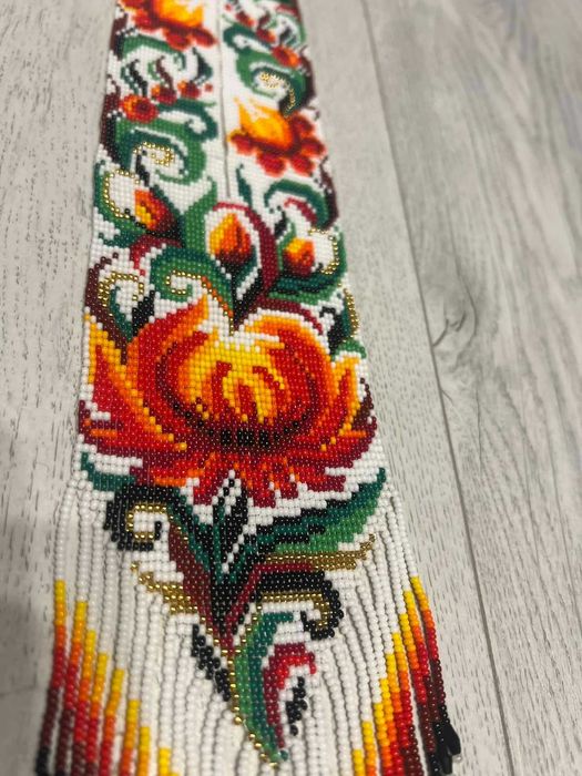 Гердан з мотивами петриківського розпису