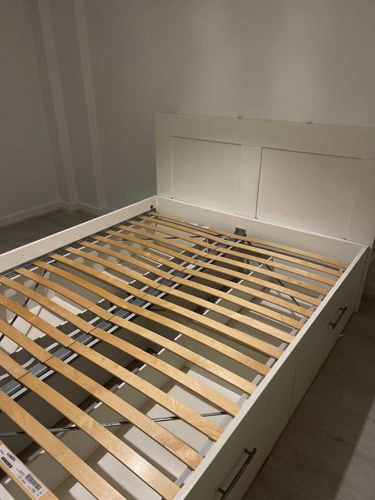 Cama casal BRIMNES com cabeceira e arrumação 160x200