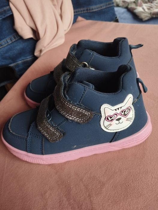 Buty dla dziewczynki