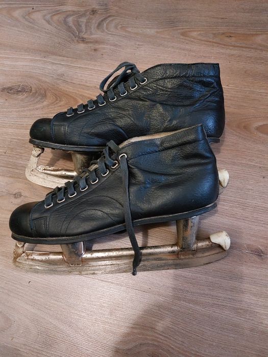 Ковзани чоловічі